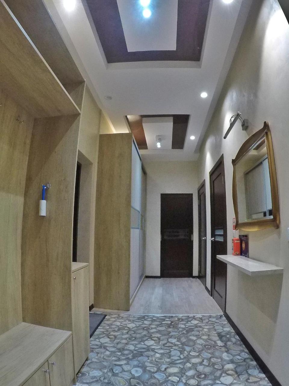 Apartment On Dragomirova Kiev Exteriör bild